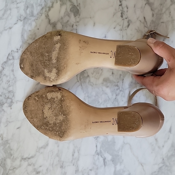 INC International Concepts Heels Size 8 - Picture 3 of 7